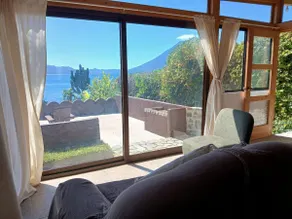 Lakefront eco-house Casa Jazmin GT - Image 3