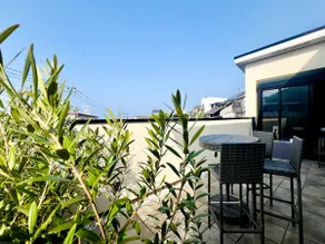 Hayama Sky & Sea Retreat | Terrace BBQ | Sleeps 10 - Image 5