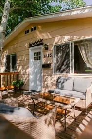 A Wilderness Retreat — Your Gateway to Yellowstone - Image 4