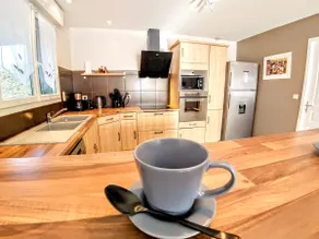 Private Villa, Heated Pool, 2 km from the Lake - Image 4