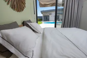 Eylim Resort - Suite with shared indoor heated pool - Image 5
