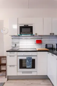 Seaside apartment with sauna - Image 4