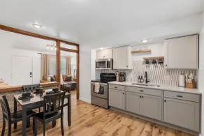 Cozy Eastside Home No Cleaning Fee - Image 5