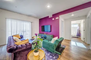 3bd 2ba Bunk Apt w/ Hot Tubs - Gym - Game Room - Image 3
