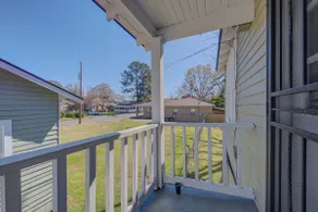 Vintage Pecan Cottage minutes from LSU & Downtown - Image 4
