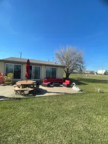 The Four Palms Fishing Cabin - Image 2