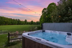 RiverNest | 15-Acre Riverfront Estate | Hot Tub - Image 5