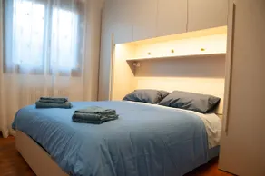 Airbnb: Vacation tactical Entire Apartment+kitchen - Image 2