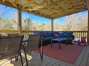 Family+Pet Friendly - 5 mins from Downtown! - Image 2