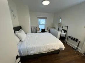 Private Apt. in the Town of Wolfville - Image 4