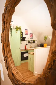 Beautiful Festive Loft - Image 5