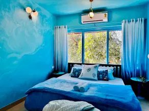 Lost at Sea - 2 BHK field view - Image 3