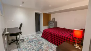 West End Cozy Basement Studio - Image 2