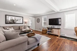 Pet-Friendly! Charming Farmhouse Near Lake Winni - Image 3