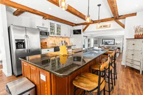 Pet-Friendly! Charming Farmhouse Near Lake Winni - Image 4