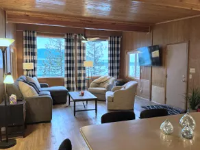 1950's classic lake cabin with private dock! - Image 2