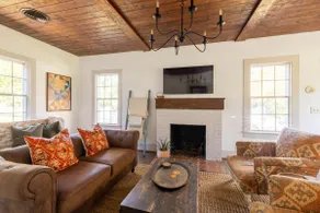 Scenic Outdoor + Minutes From Round Top + Pool - Image 4