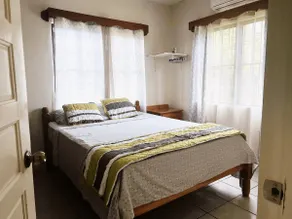 Capital Escape - Charming bungalow with WiFi & AC - Image 3