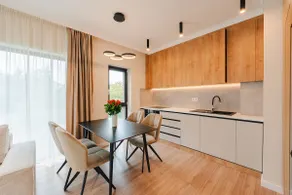 Charming Ground-Floor Apt | Pet-Friendly - Image 2