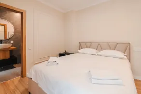Cozy Dawn Escape | Wi-Fi & Workspace - Image 3