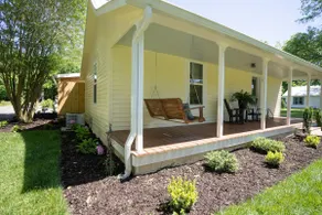 Historic Cottage-Close to Boat Ramps - Image 2