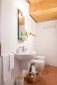 LEI Luxury Suite - Image 4