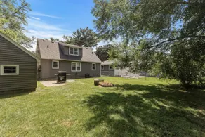 6th Street Retreat- Fenced 4BR/1BA MidTerm stay ok - Image 5