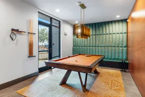6min to Domain,12min DT, Balcony and Free Parking - Image 5