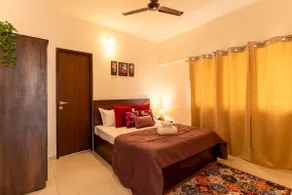 Skyline View 2bhk Apt near Oberoi Mall & NESCO - Image 3