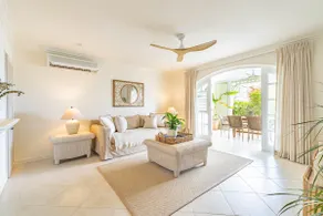 Port St. Charles 2 Bed~Private Pool + Beach Access - Image 3