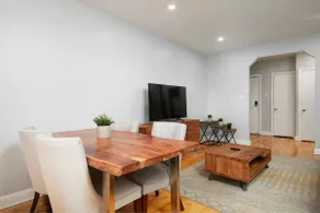 District Deux | Modern 2BR in MTL West - Image 4