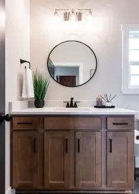 Peaceful Modern Retreat • Prime Location! - Image 5