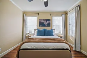 Midcentury Modern Home *Close to TCU/Dickies/Zoo!* - Image 2