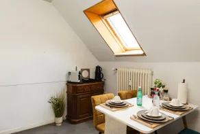 AMA Home - Cozy apartment – quiet & central - Image 4