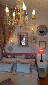 VINTAGE cottage by the sea in COCOland - Image 5