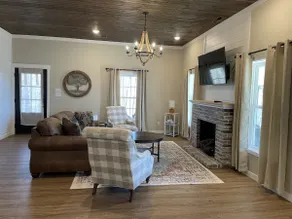 Lakeside Retreat on Lake Barkley - Image 3