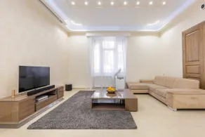 Basilica Grand Luxury In The Historic Center - Image 4