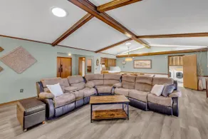 4BR Retreat w/ KING Bed, Hot Tub & Prime Location - Image 4