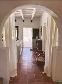 Countryside Villa - Image 2