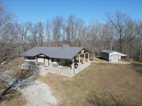 The Nestled Cabin - Image 2