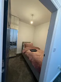 Home away Tamworth Staffordshire 4 Bedroom 3 Bathroom - Semi Detached House - Image 5
