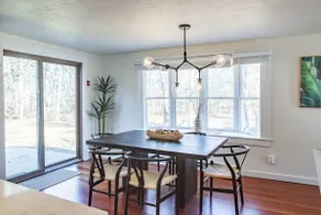 Charming Oak Bluffs Retreat - Image 2