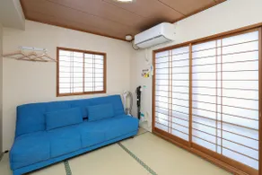 Cozy 2BR Apartment for 5 | 6-Min Walk to Station - Image 4