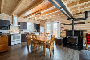 Chalet Le Sucrier Lac-aux-Sables - Image 3