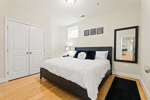 2 King Beds | Free Onsite Parking | Metro Access - Image 3
