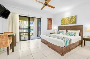 Official Resort Booking - 1 Bedroom - Image 3