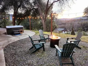 Echo Valley Retreat/Hot Tub/Game Room/BBQ/Firepit - Image 2