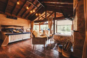 Chalet in the Mantiqueira Mountains with Jacuzzi - Image 2