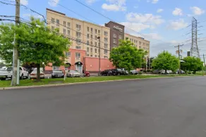Private Hotel Room + 2 Double Beds | NYC & EWR - Image 2