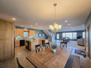 Spacious Lakefront Retreat|Sleeps 16+|Private Dock - Image 5
